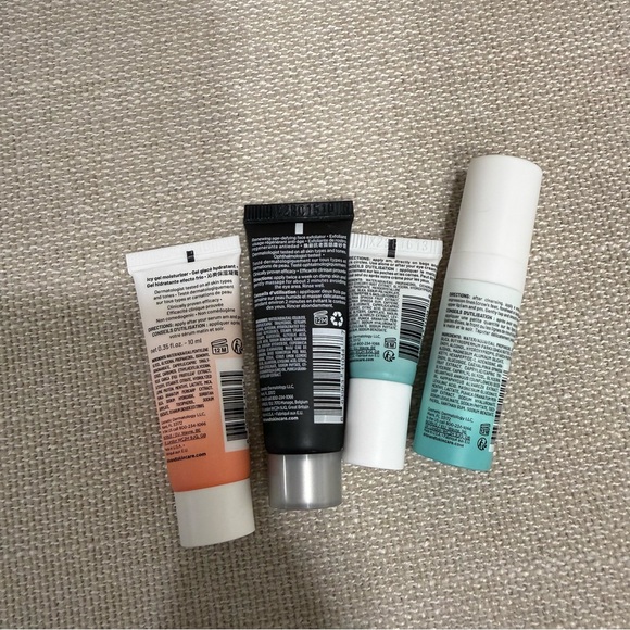 Dr. Brandt Canvas Tote Bag w/ 4 Skincare Samples - Picture 3 of 4